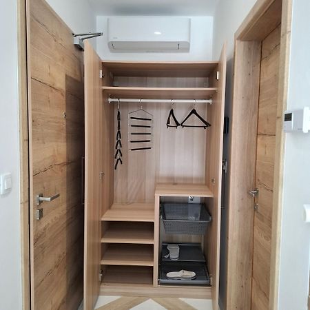 Downtown Delight Apartment Любляна Екстериор снимка